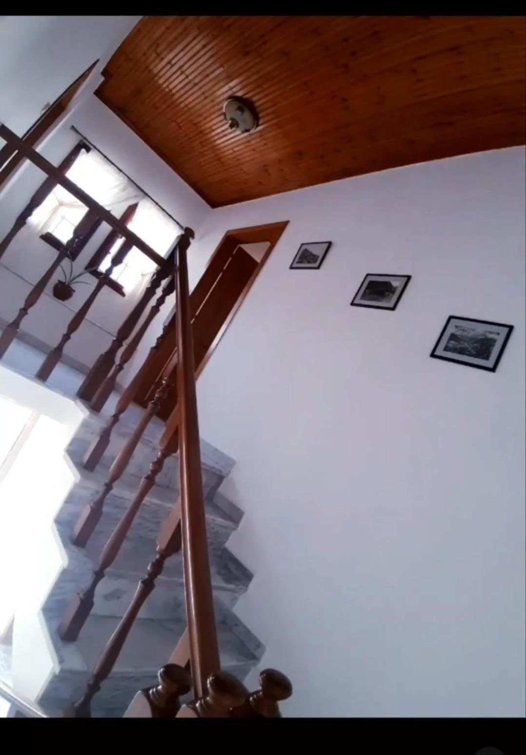 Guest House J.Prifti 베라트 외부 사진