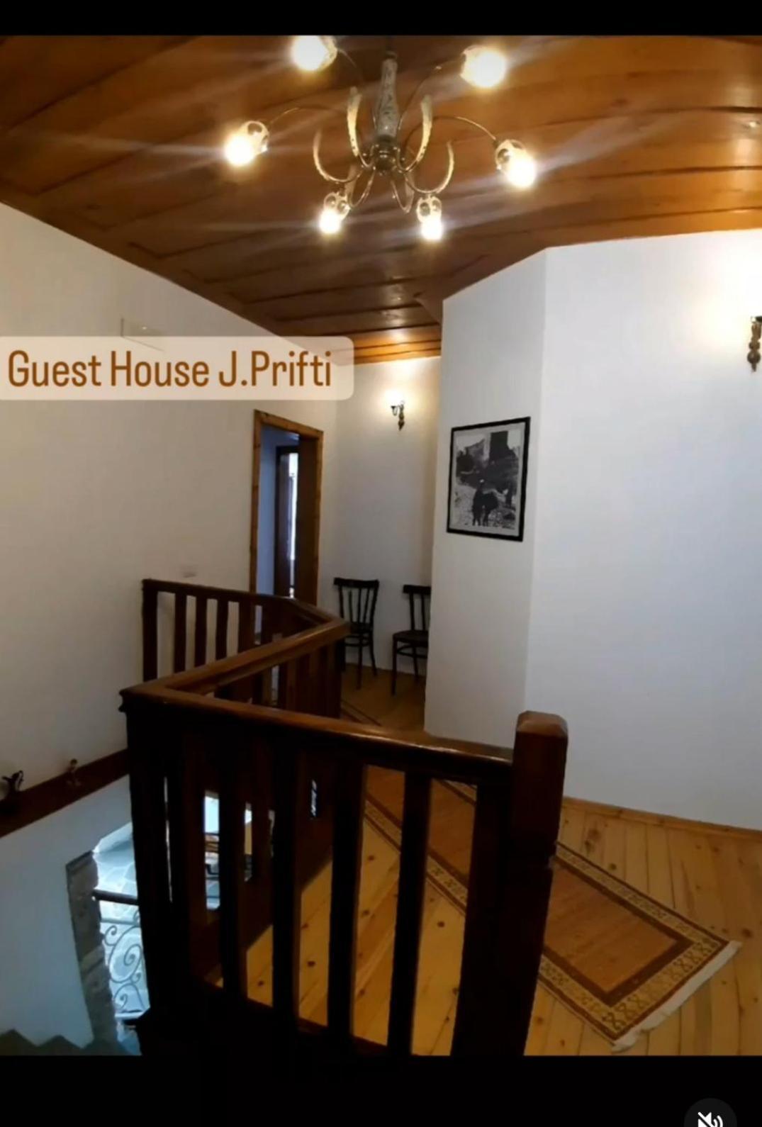 Guest House J.Prifti 베라트 외부 사진